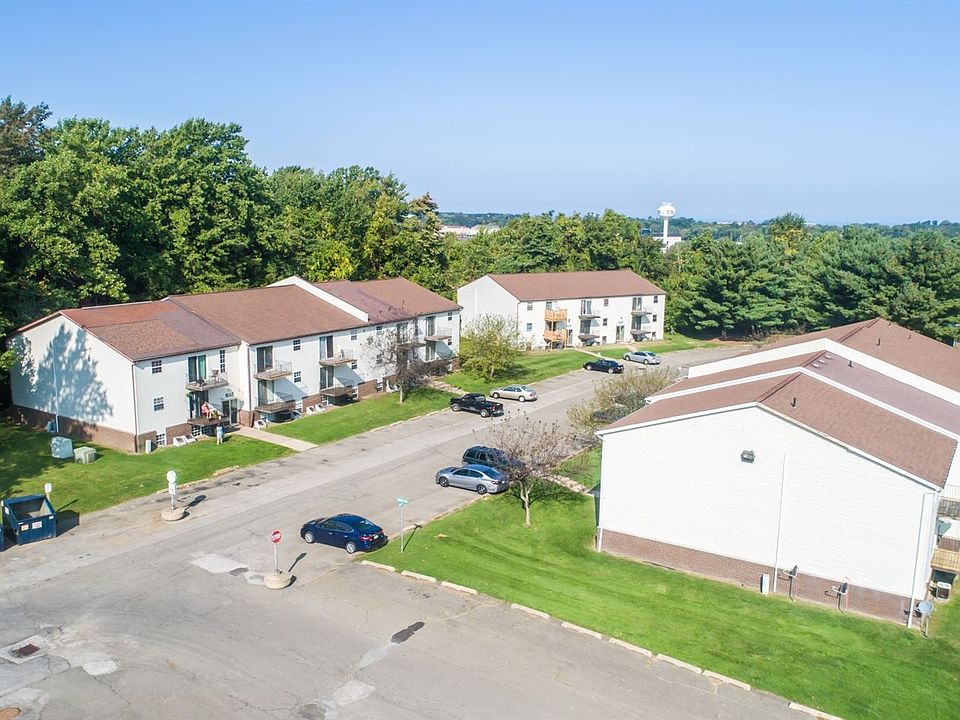 1st image of 1811 Treetop Dr APT 11B