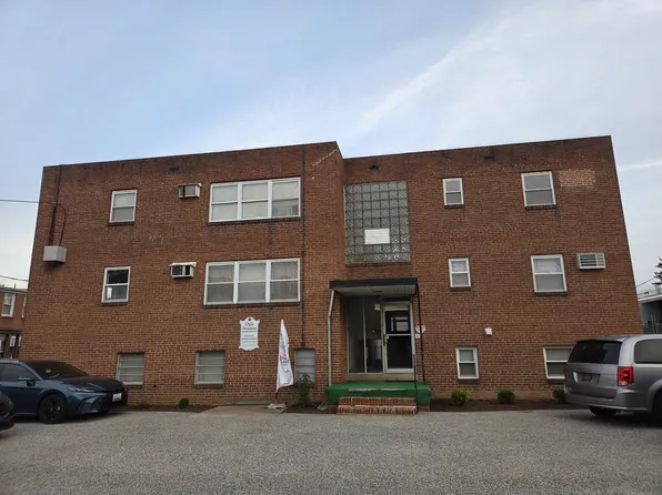 100 N Ogle Ave APT 7, Wilmington, DE 19805