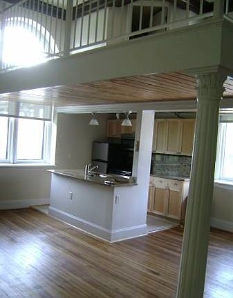2nd image of 1548 E Main St APT 210