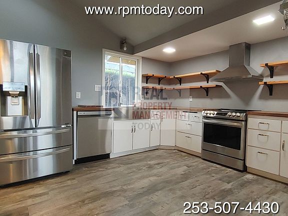 5th image of 6810 47th Ave E