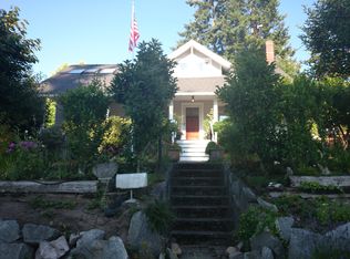 3038 50th Ave SW, Seattle, WA 98116