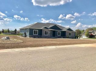 610 Lovett Ln, Standish, MI 48658