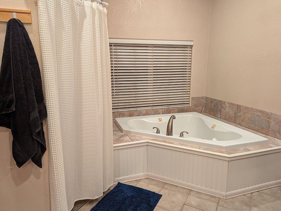 1st image of 1908 S 140th Pl