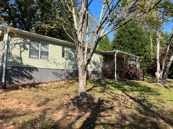 116 Carthage Dr, Easley, SC 29640
