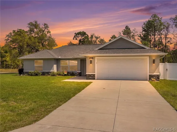 5651 N Summerfield Point, Citrus Springs, FL 34434