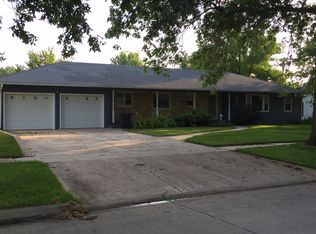 1711 M St, Aurora, NE 68818