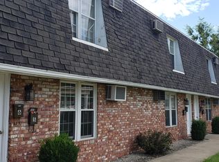 406 W Washington St #2, Winchester, IN 47394