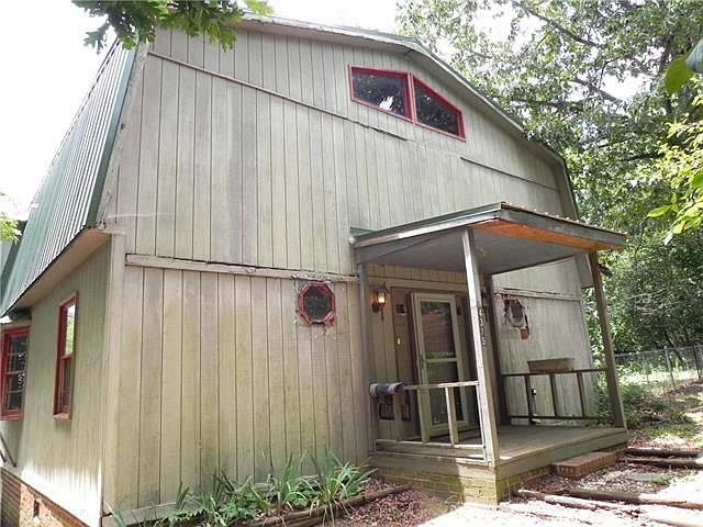 1st image of 4315 Trojan Ln
