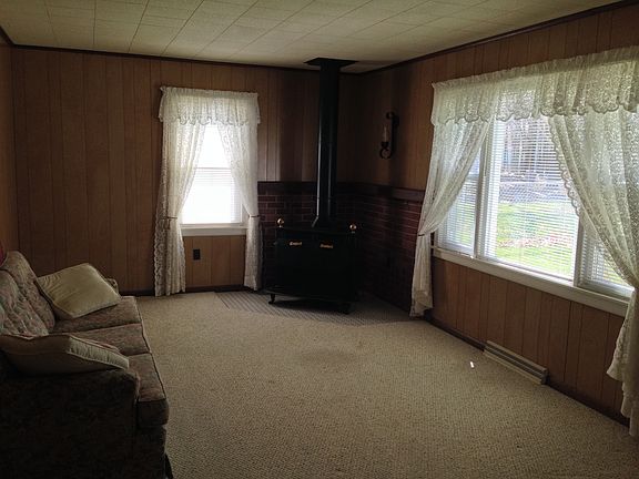 5th image of 132 Beachdale Dr