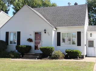 757 Pioneer Dr, North Tonawanda, NY