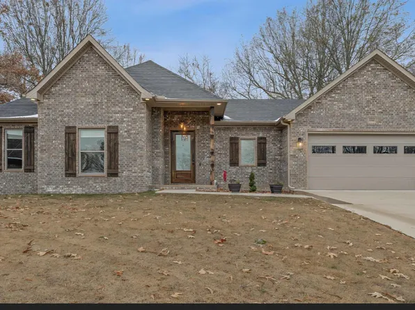 2202 N 29th St, Paragould, AR 72450