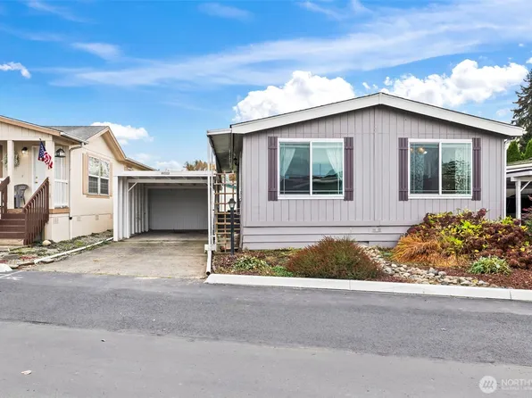 10522 60th Street Ct E, Puyallup, WA 98372