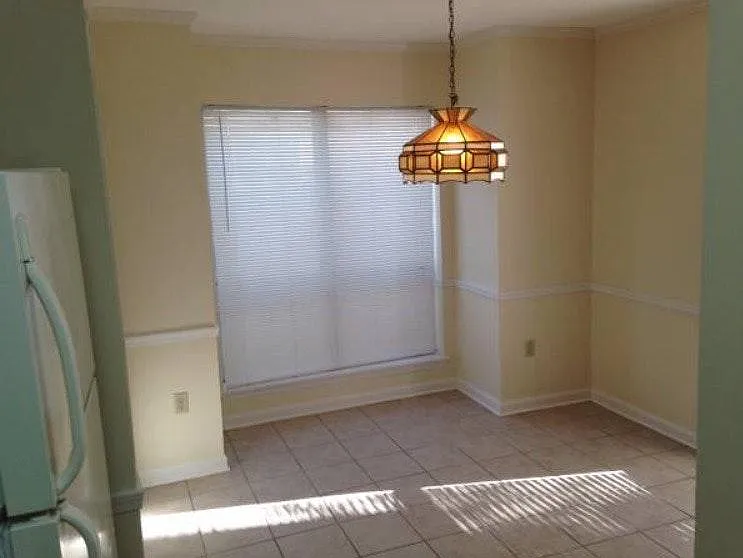 3125 Toulon Dr #3 — Photo 2