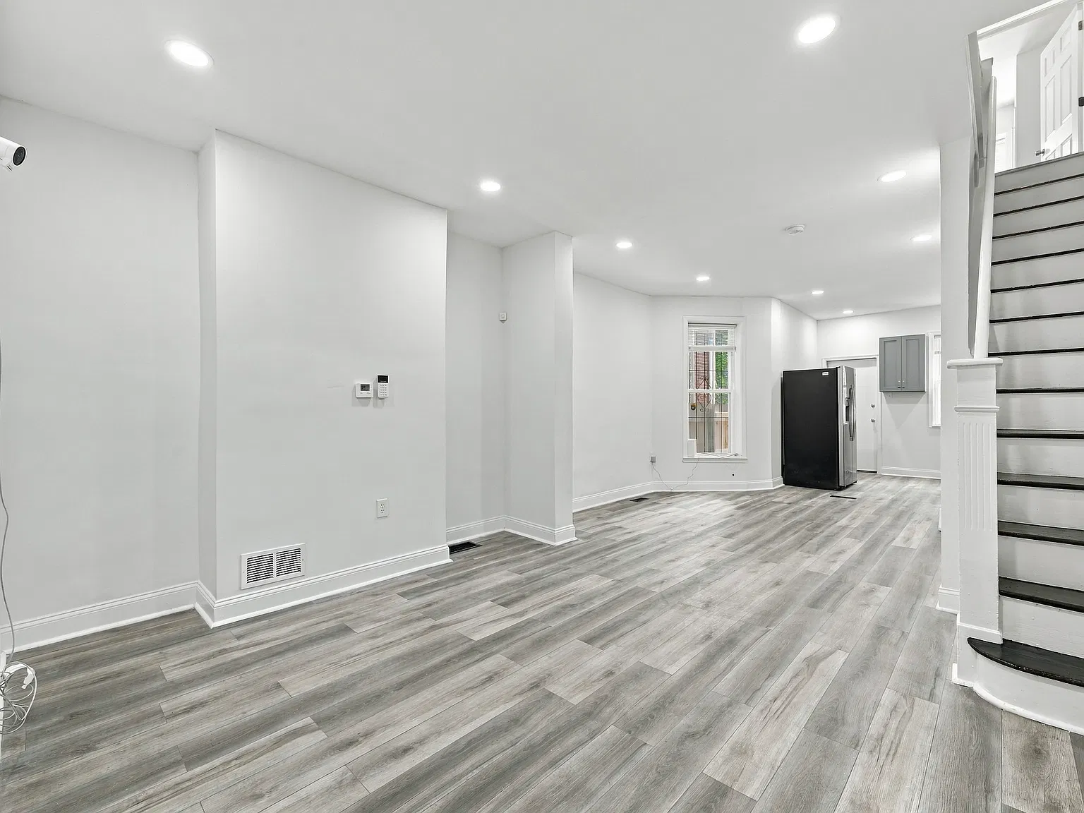 3 bed, 1199 sqft, $1,650 — Photo 4