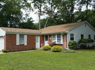 33 Bowie Dr, Whiting, NJ 08759