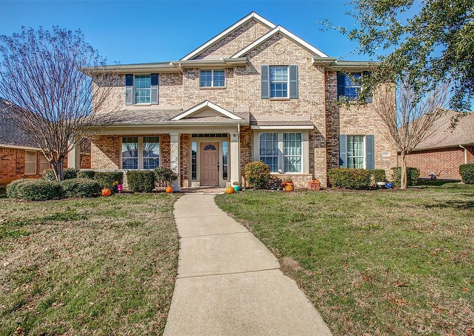 1st image of 2703 Juniper Dr