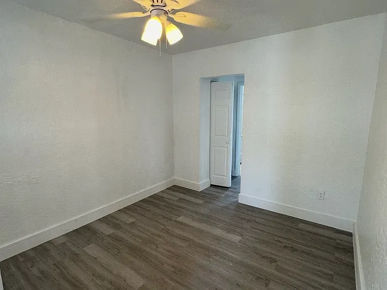 3610 Grand Ave #1 — Photo 3