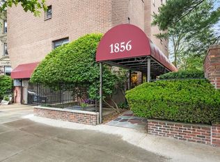 1856 Beacon St APT 2D, Brookline, MA 02445