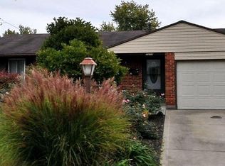 1010 Mayrose Dr, Dayton, OH 45449