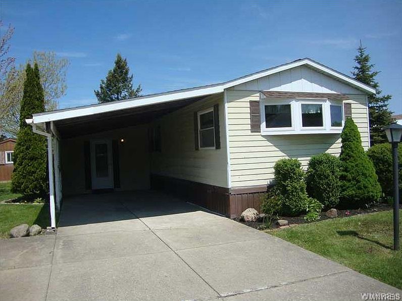 1st image of 49 Wesley Dr