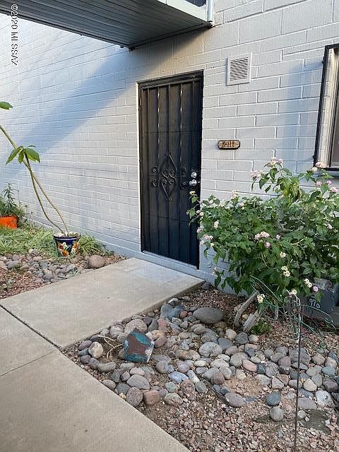 1st image of 1745 S Jones Blvd #K111