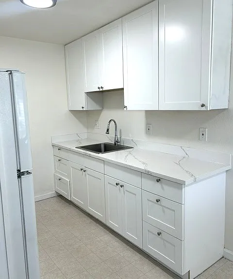 257 Poplar Ave #10 — Photo 1