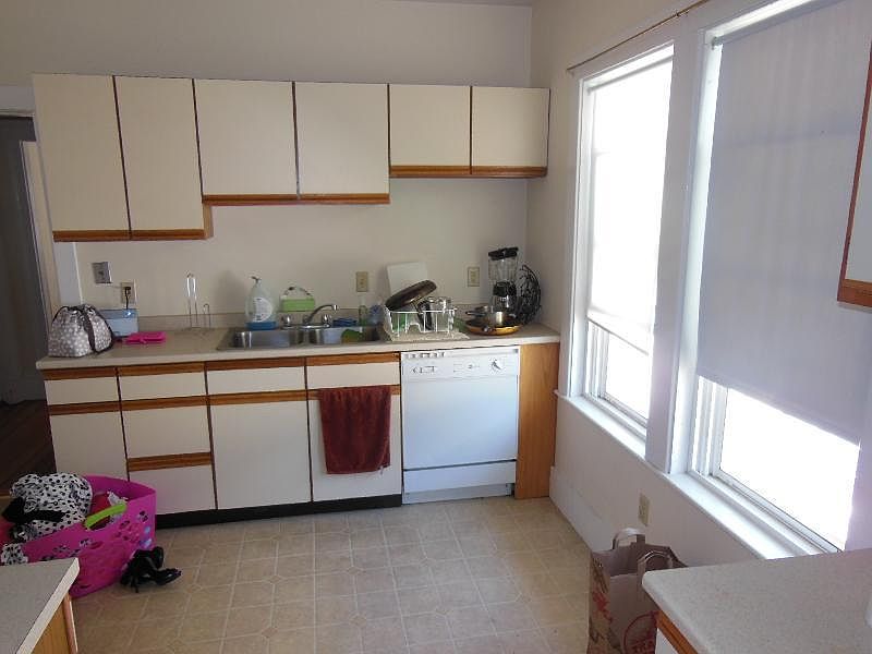 1st image of 178 Harvard St #1