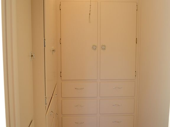 linen closet 