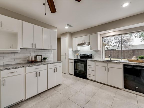 3rd image of 2023 Cedarwood Dr