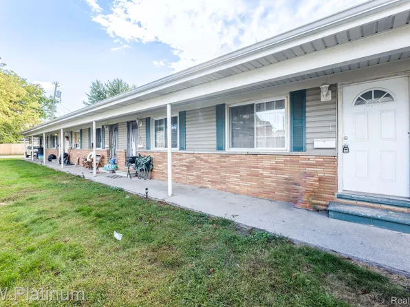 614 Stanton St, Port Huron, MI 48060