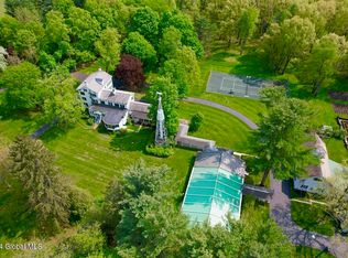 40 Geyser Rd, Saratoga Springs, NY 12866