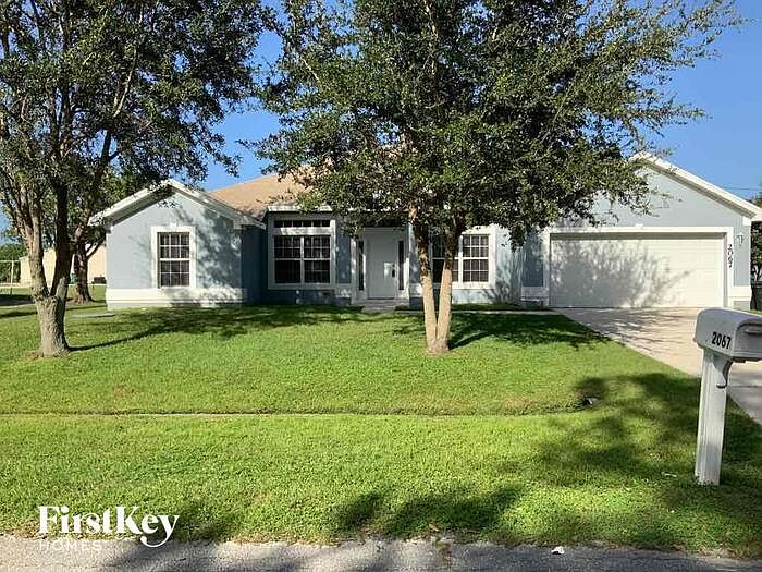 1st image of 2067 SE Heathwood Cir