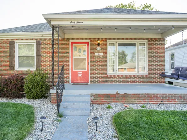67 N 15th Ave, Beech Grove, IN 46107