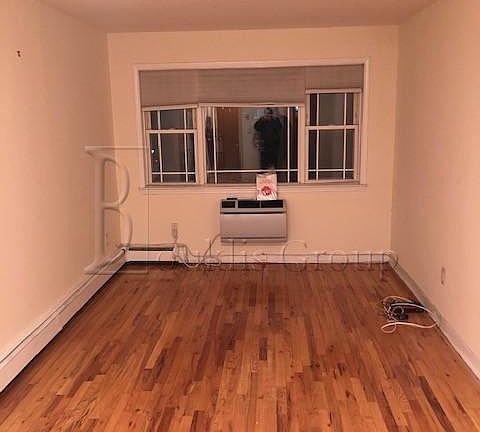 2nd image of 4102 28th Ave #3