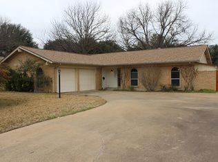 6504 Winifred Dr, Fort Worth, TX 76133