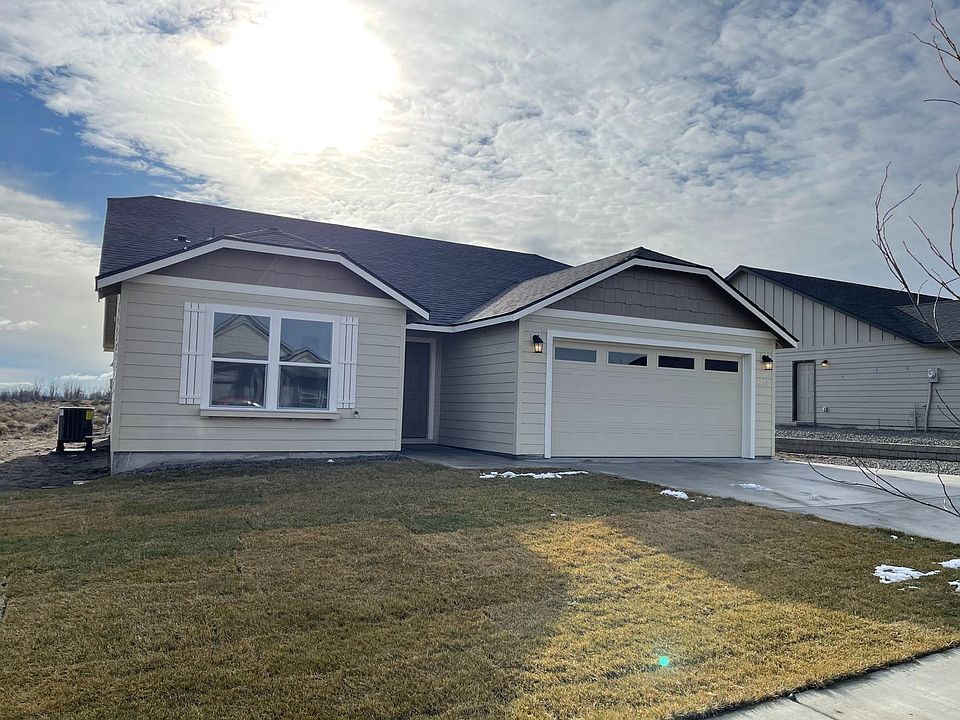 1st image of 4245 W Cove West Dr