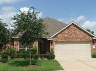 1910 Roaring Springs Dr, Pearland, TX 77584