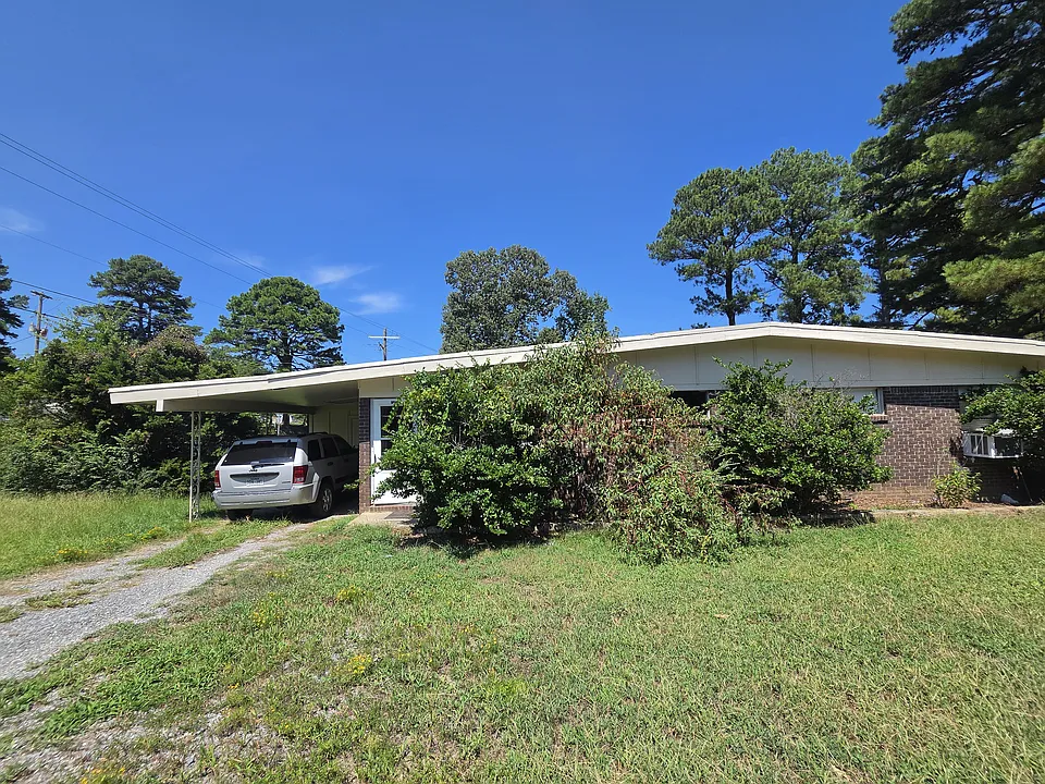 2702 Wisdom Cir #A