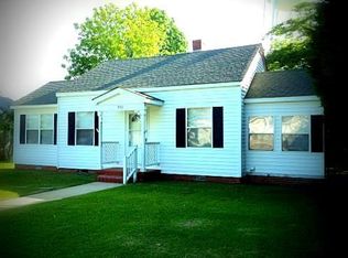 536 Sabiston Dr, Swansboro, NC 28584