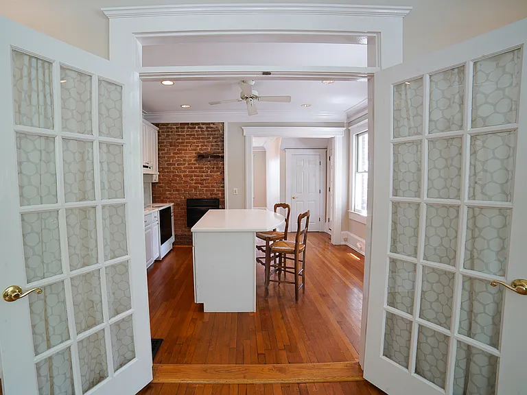 780 Penn Ave NE #C — Photo 5