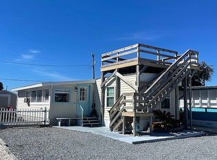 1444 Salter Path Rd #P3, Salter Path, NC 28575