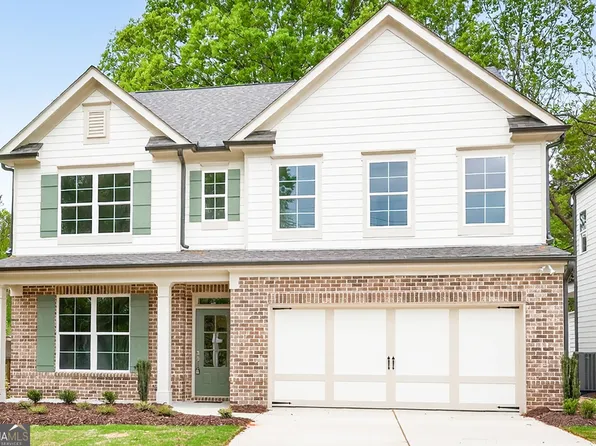 4860 White St, Sugar Hill, GA 30518