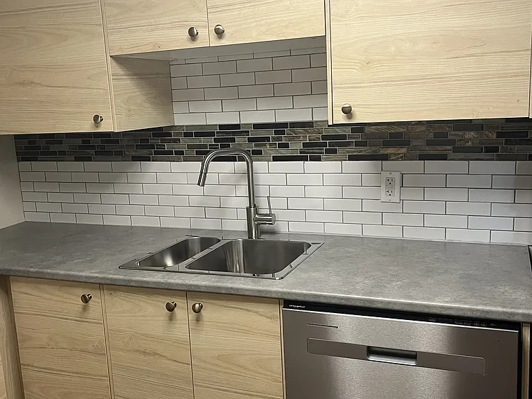 158 C McArthur Ave #Penthouse 6 — Photo 7