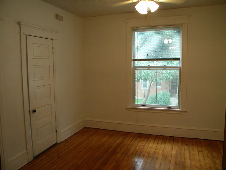 847 Summer St NE — Photo 10