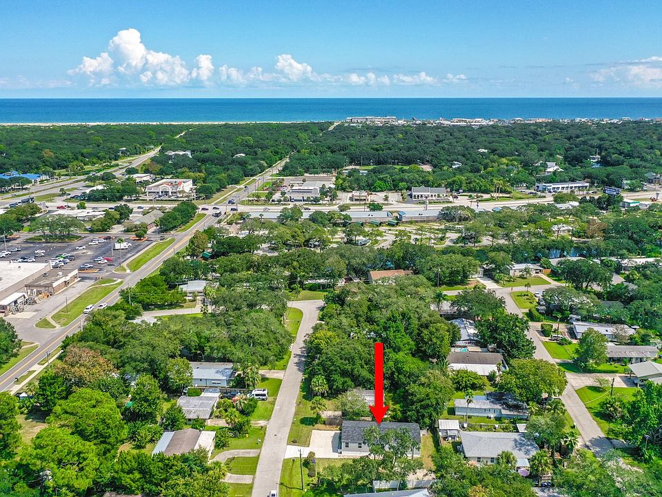 1st image of 613 Sands Dr