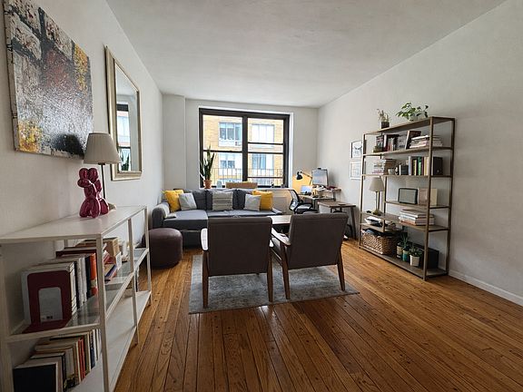 3rd image of 400 W 25th St APT 6E