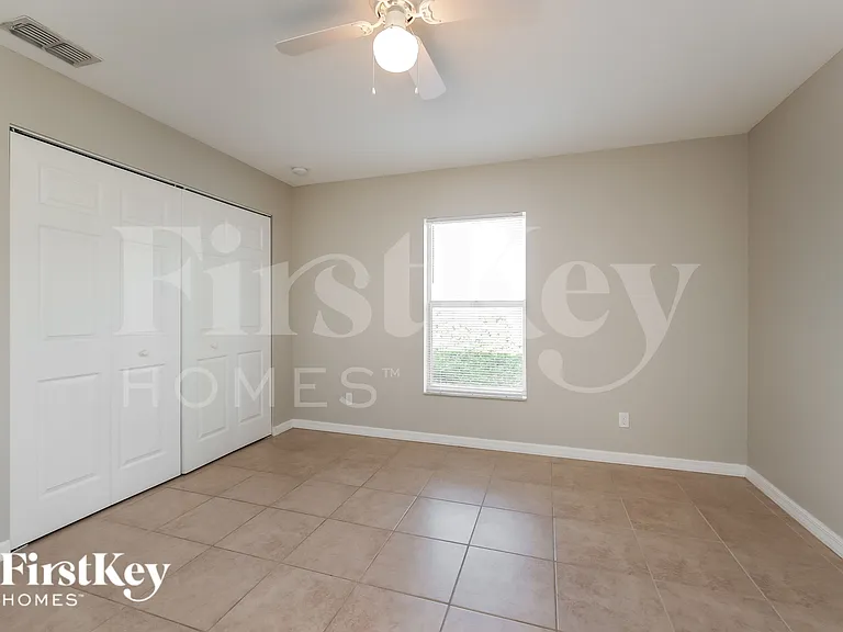 12557 Willmington Blvd — Photo 15