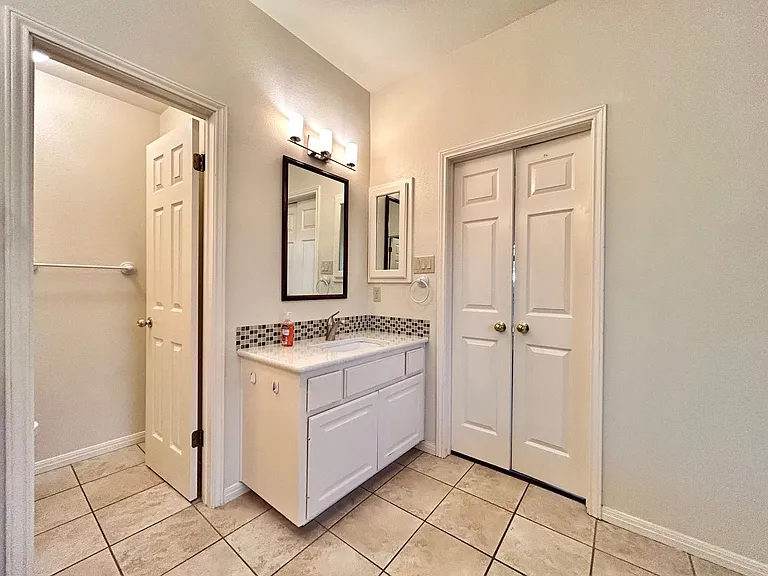 10819 Redmond Rd — Photo 26