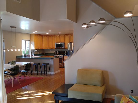 3rd image of 768 N Via Colinas