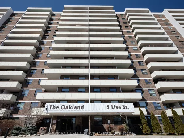 3 Lisa St #108, Brampton, ON L6T 4A2